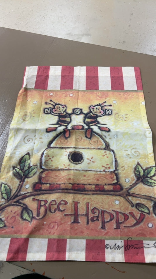 Garden Flag BEE