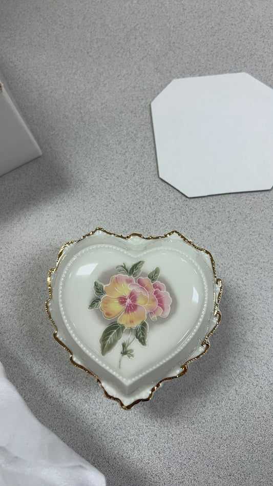 Decorative tray 