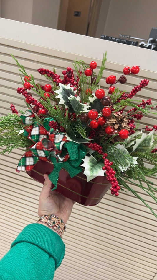 N/A Decorative Arrangement
