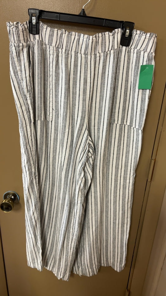 Pants XL Beige with black stripes