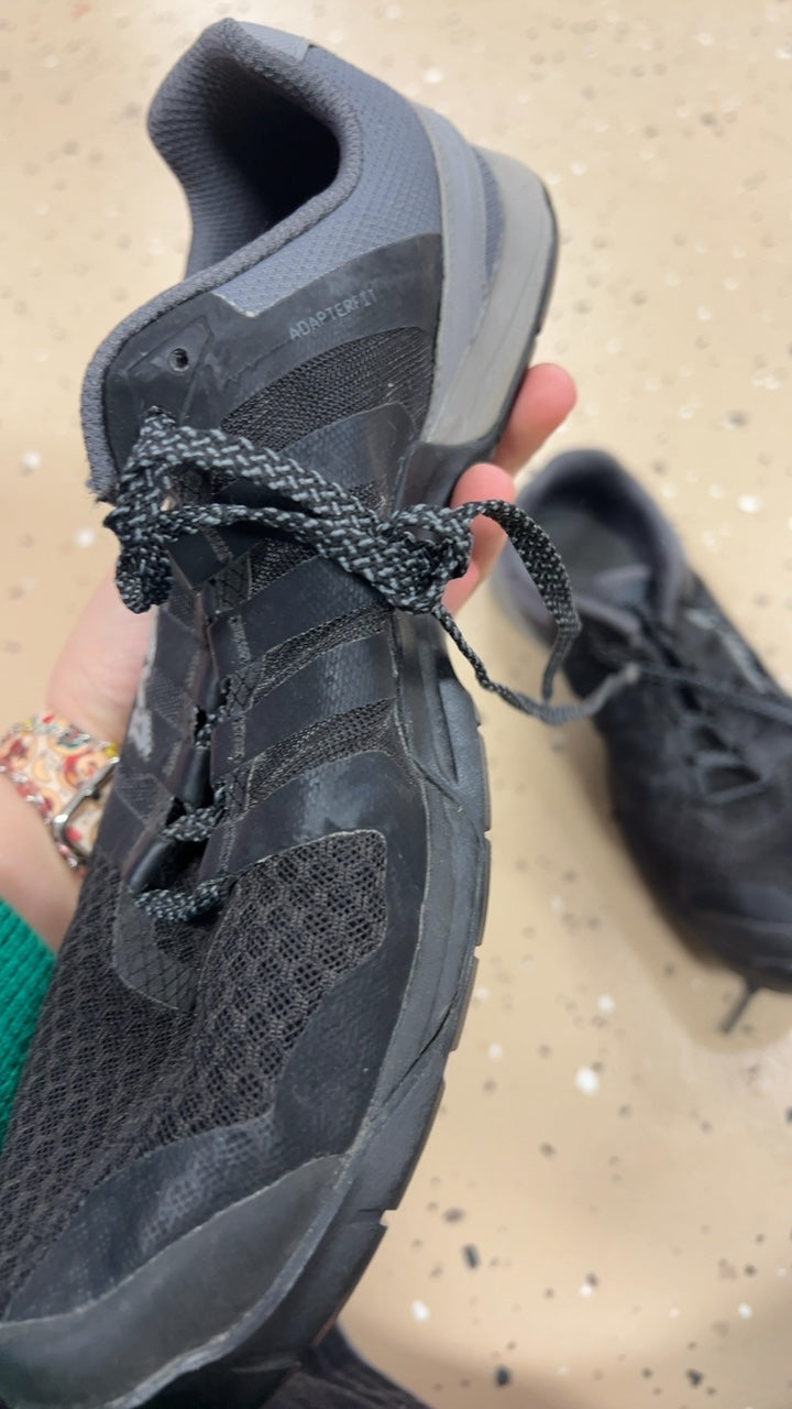 Inov Sneakers 8 Black and gray