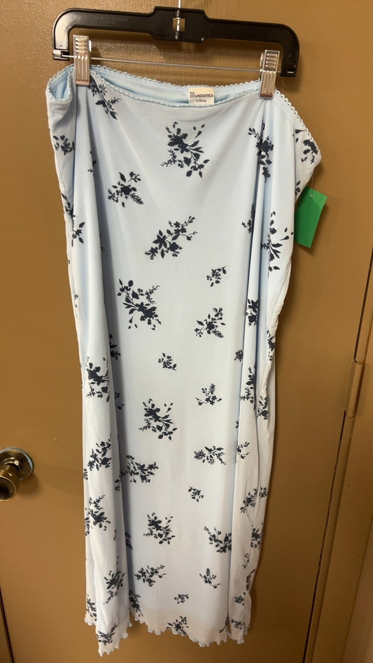 No Boundaries Skirt Large blue floral