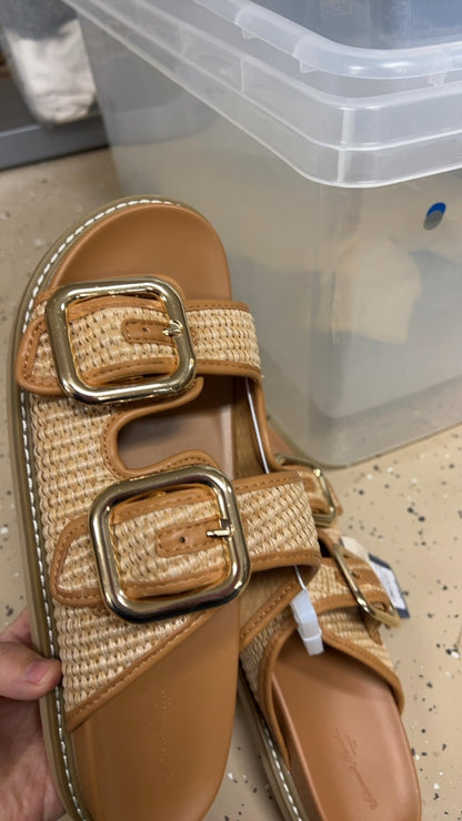 Sandals 10 Beige
