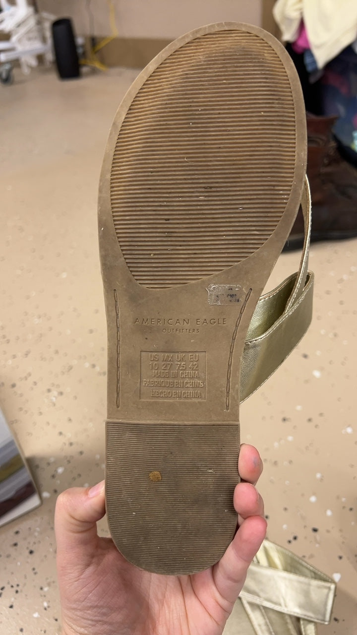 American Eagle Slippers 10 Gold