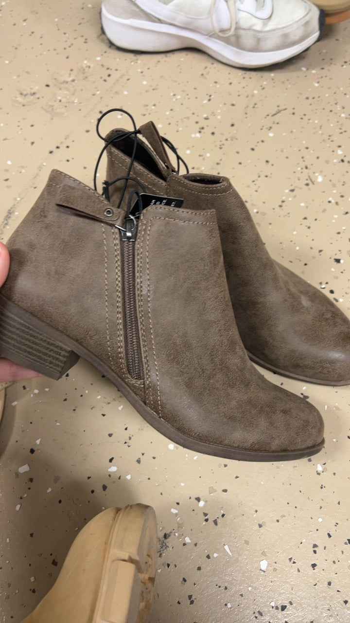 Boots 10 Taupe
