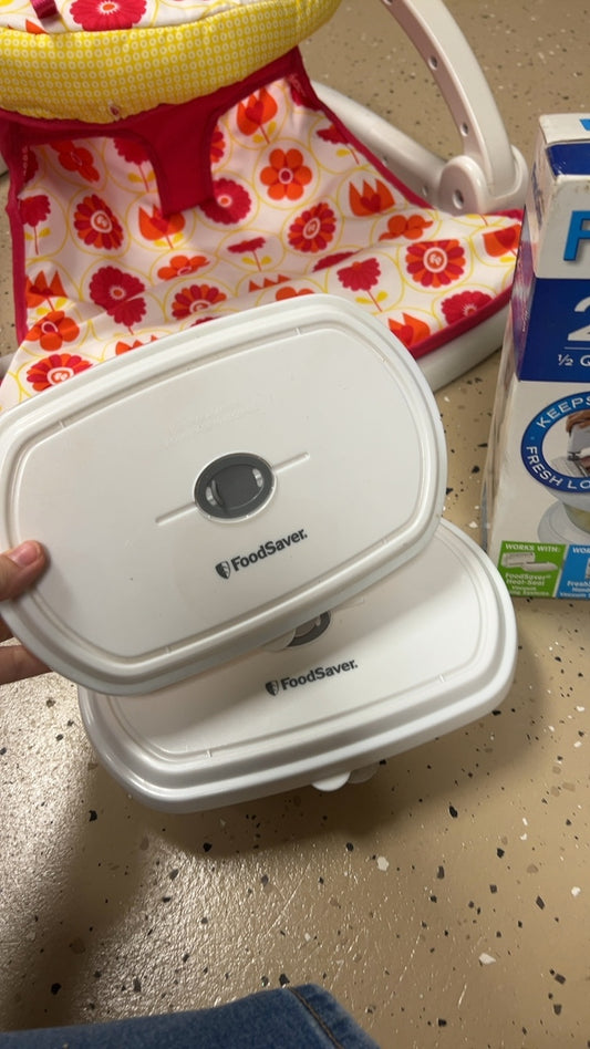 FoodSaver Storage Containers White and Blue