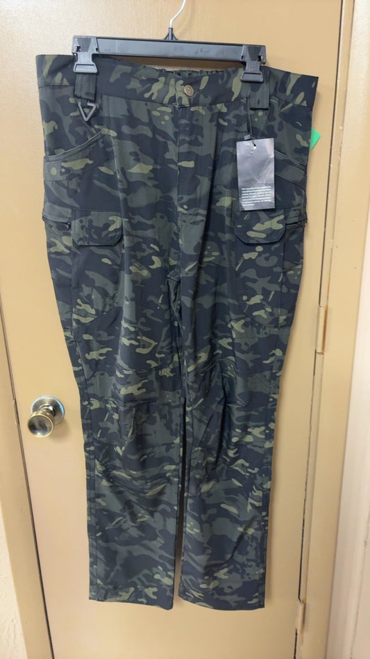 Outdoor Equipment Pants Xl