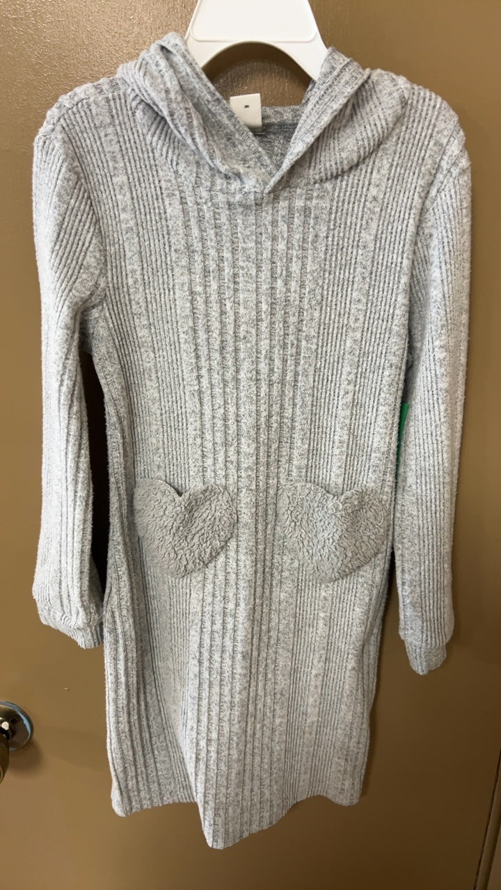 Sweater Youth 8