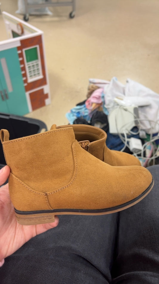 Cat & Jack Ankle Boots Youth 9