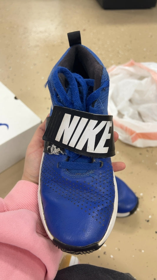 Nike Sneakers Youth 4.5