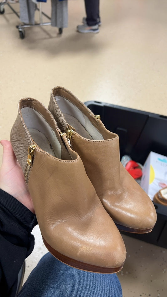 Michael Kors Boots 9