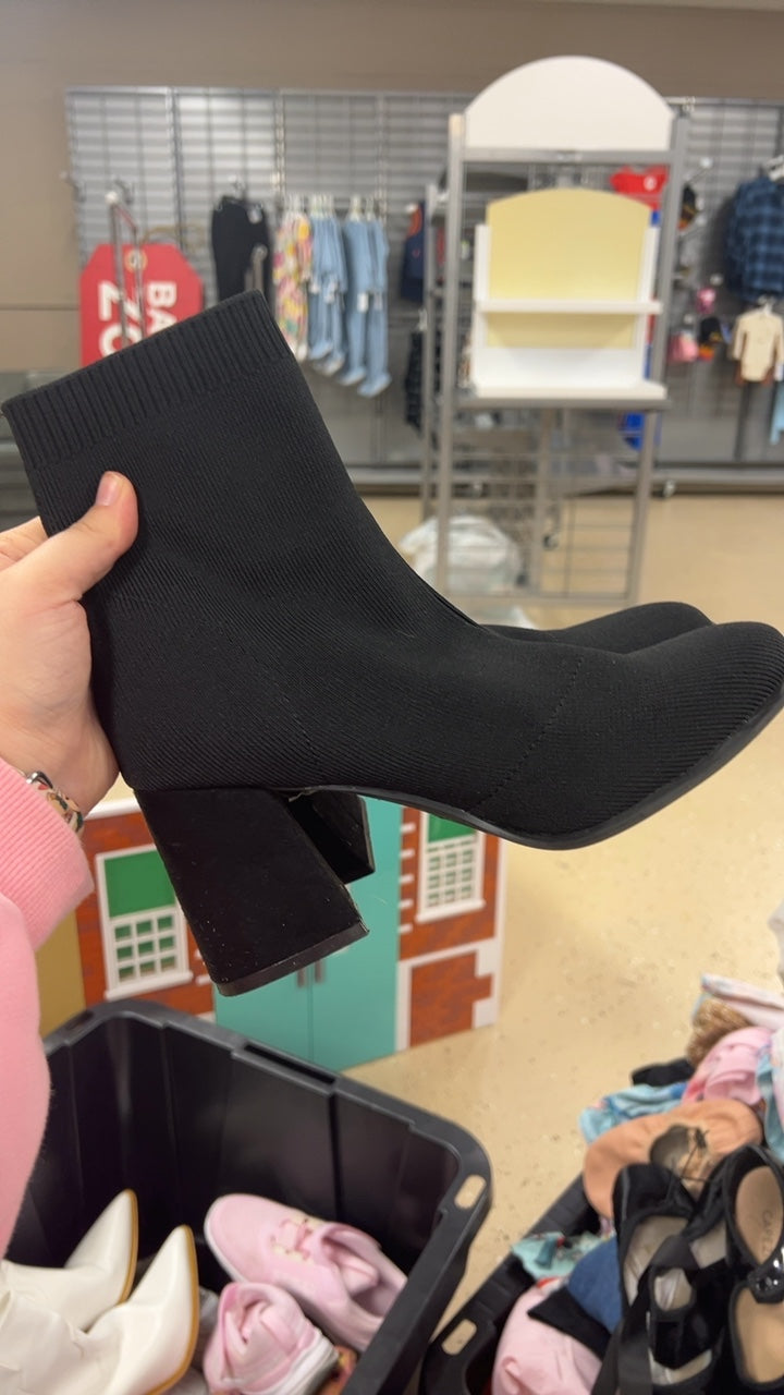 Boots 8 Black
