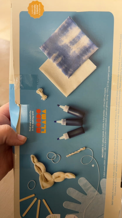 Mondo Llama Tie Dye Kit 