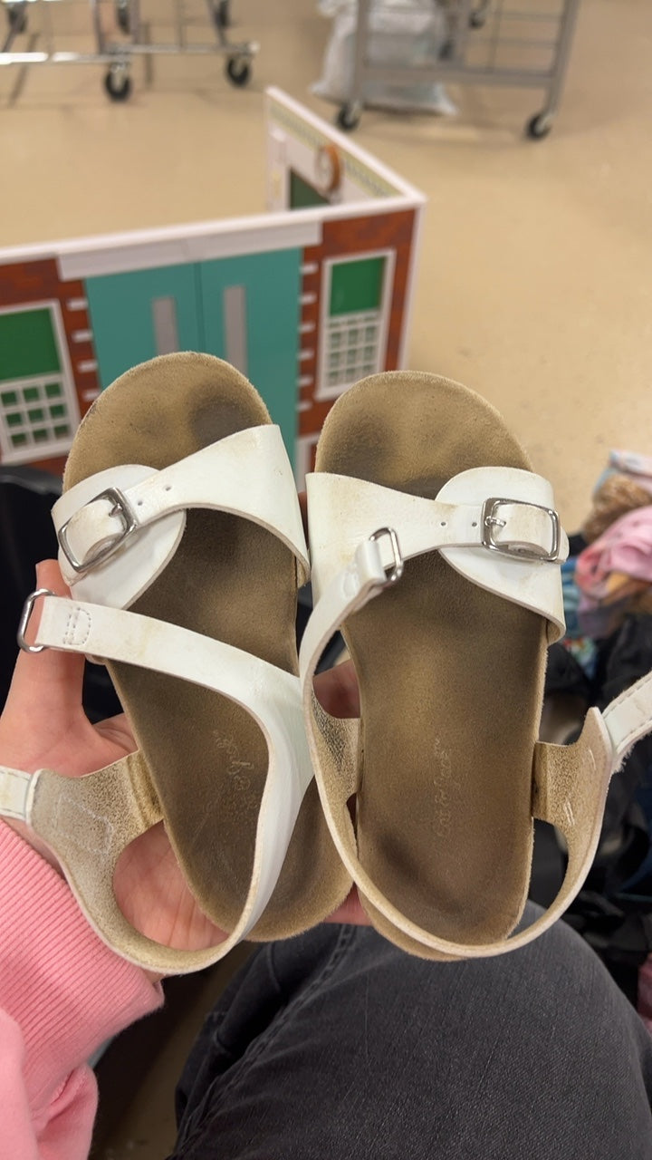 Sandals Youth 10