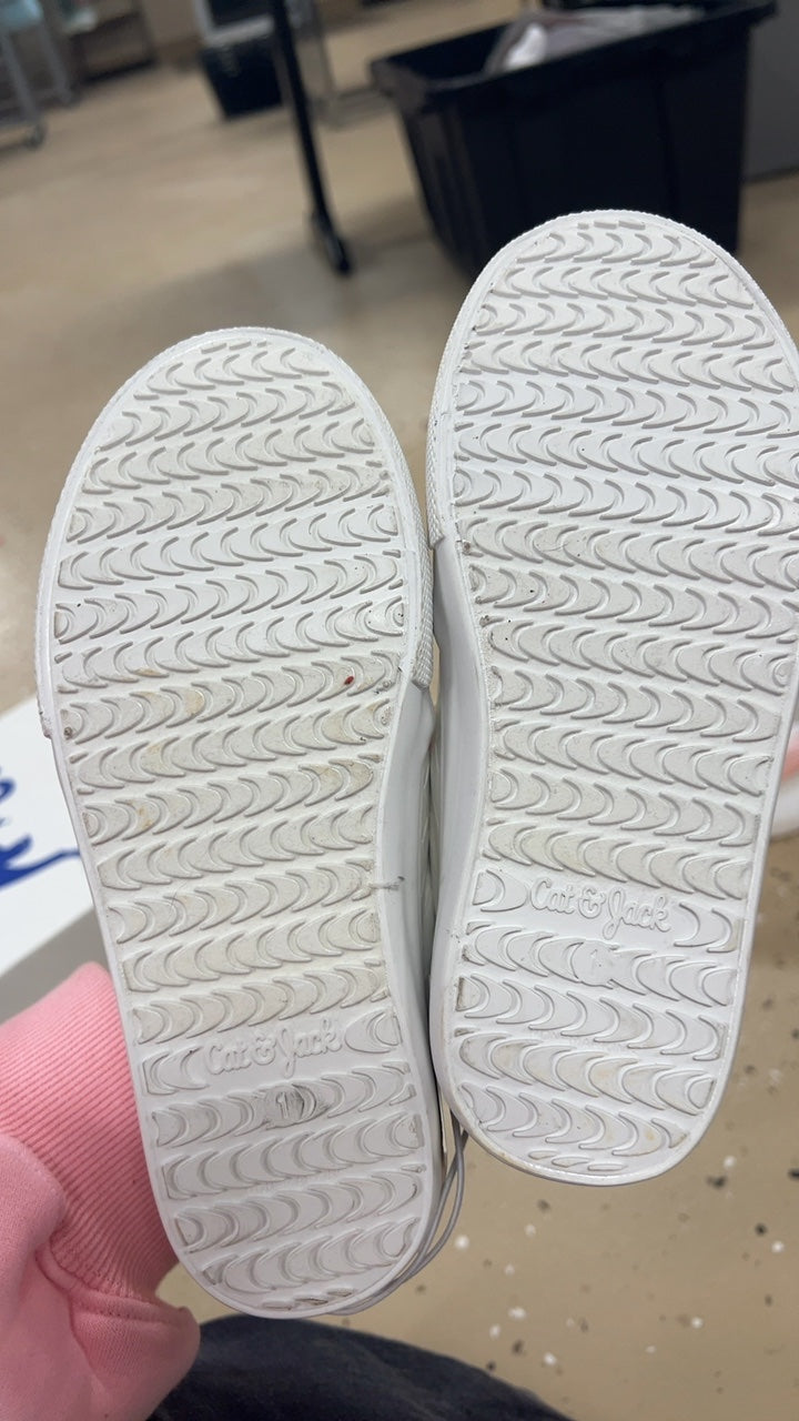 Cat & Jack Sneakers Youth 1