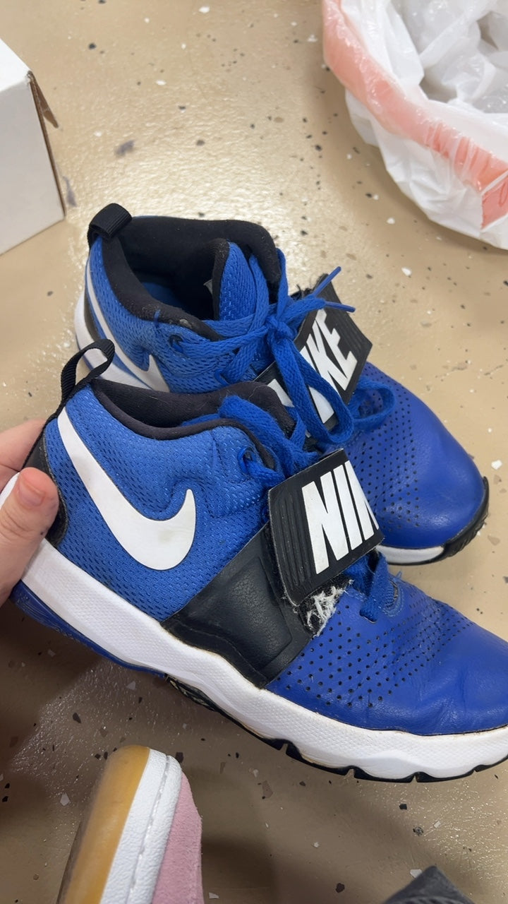 Nike Sneakers Youth 4.5