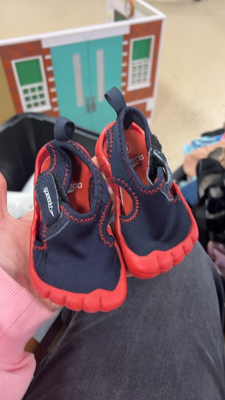 Speedo Sandals YOUTH SMALL
