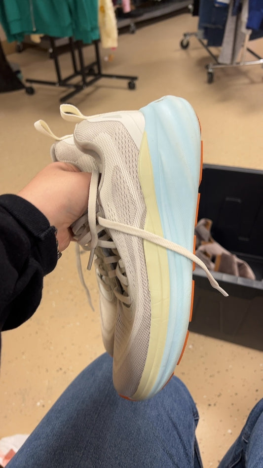  Sneakers 9