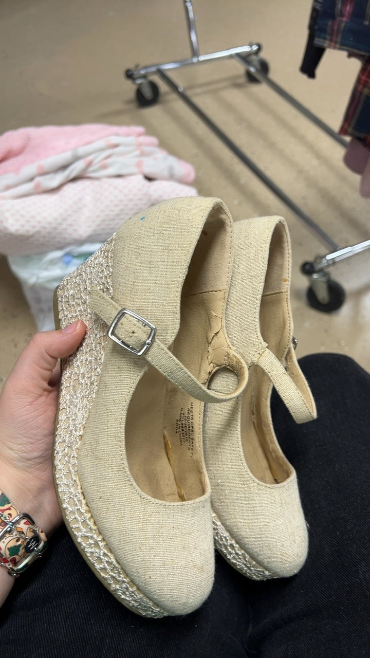 Soda Sandals Youth 4.5