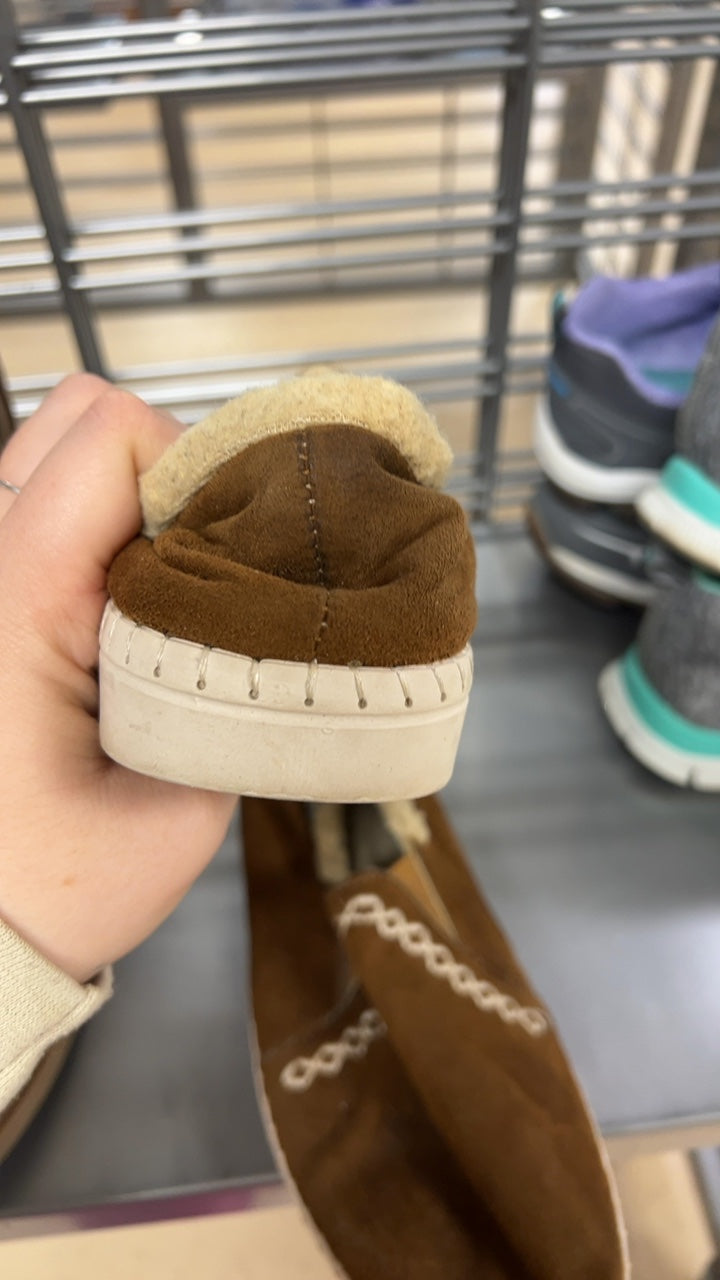 Brown Slippers 9.5