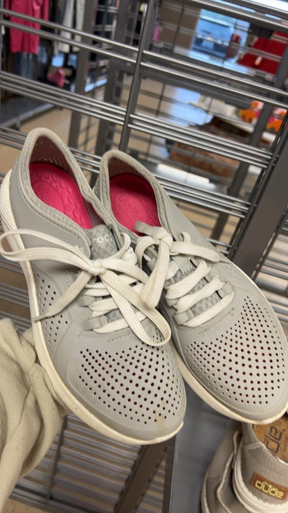 Crocs Sneakers 8