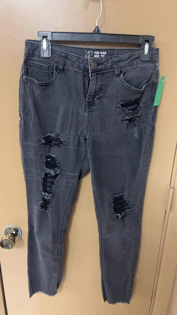 Mid Rise Skinny Pants 9