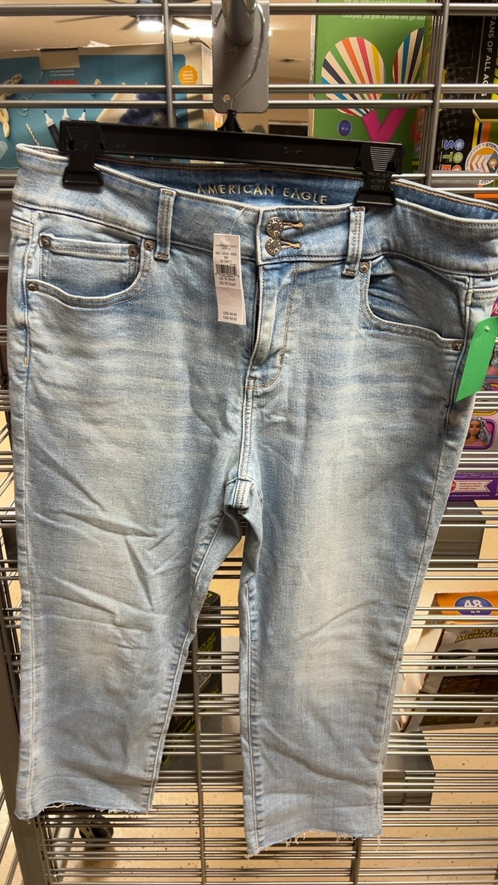 American Eagle Pants 16 short