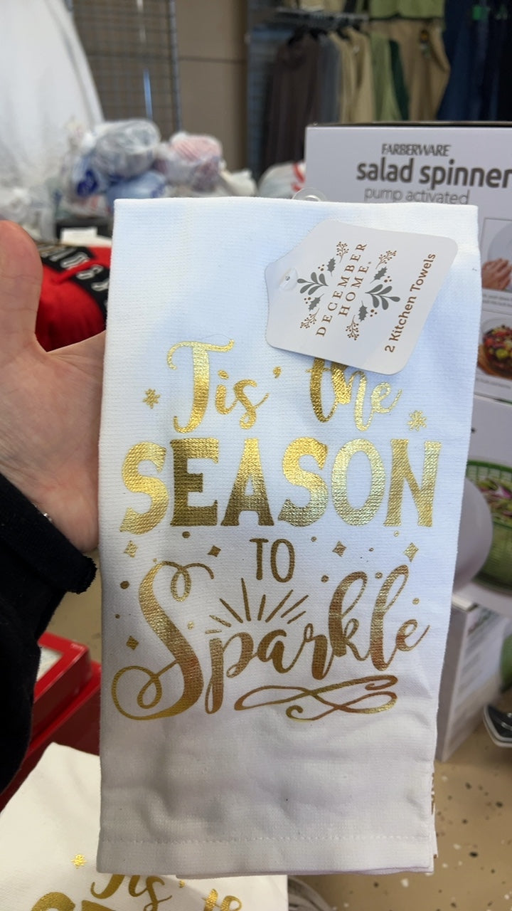 December Home Kitchen Towels
