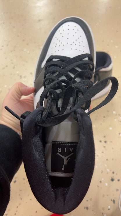 Nike Sneakers 9.5 Black