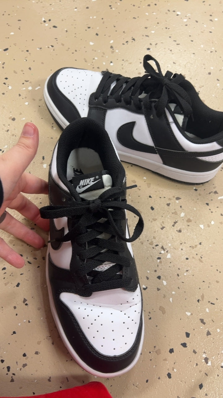 Nike Sneakers 8.5 black
