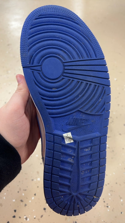 Air Jordan Sneakers 9.5