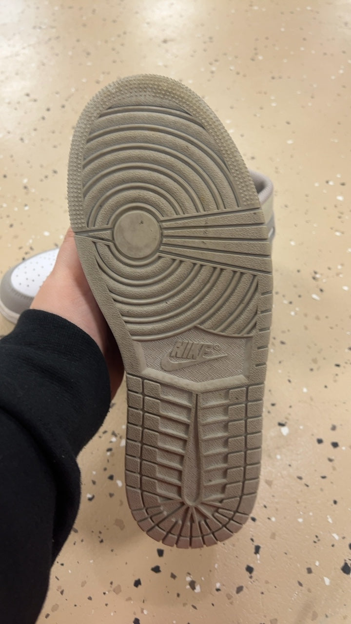 Nike Air Jordan Sneakers Mens 8 Gray