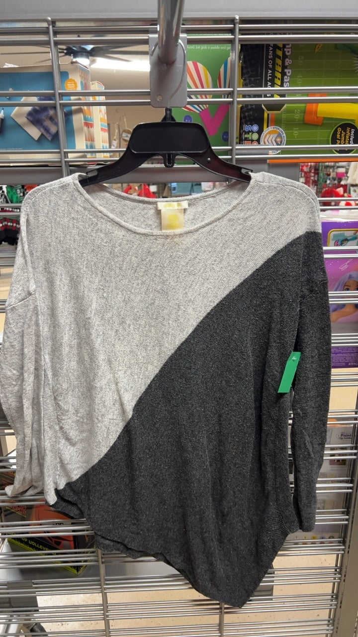 Sweater Medium