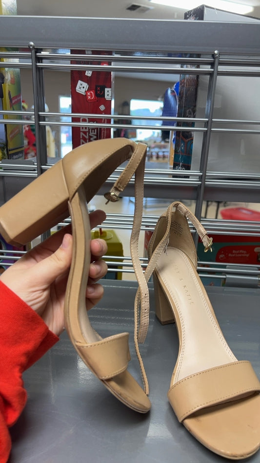 Nude heels Sandals 7.5