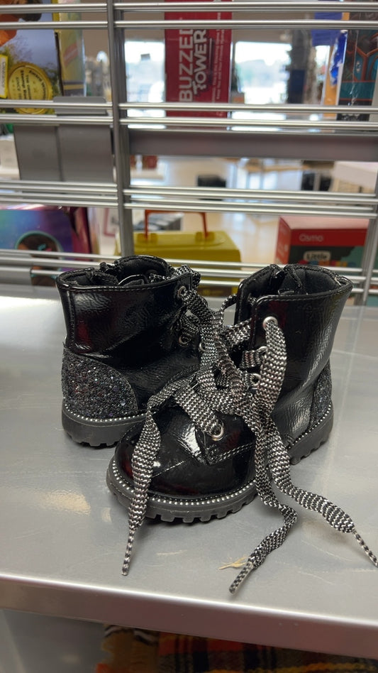 Black Boots Youth 6
