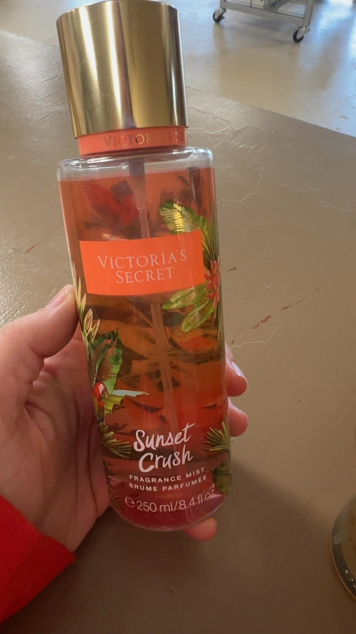 Victoria's Secret Fragrance Mist crush 