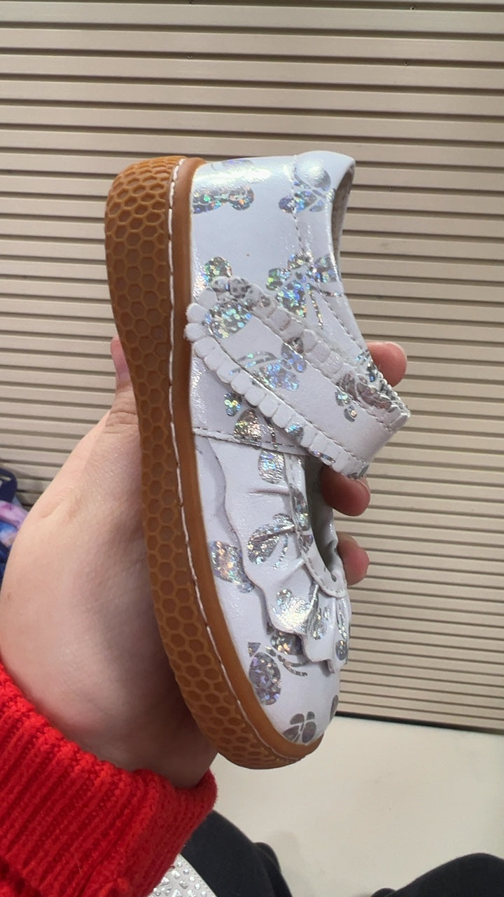 Little Soles Shoes Youth 6