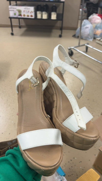 Boutique Sandals 5