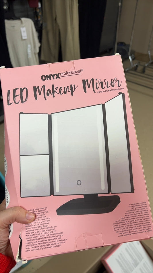 Onyx Professional Mirror