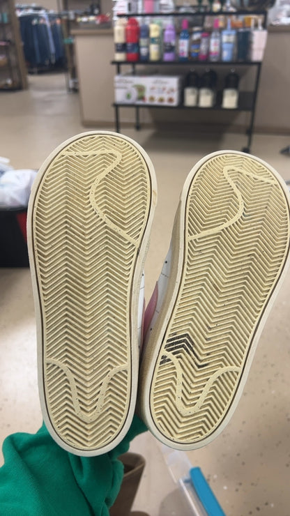 Nike Sneakers Youth 2