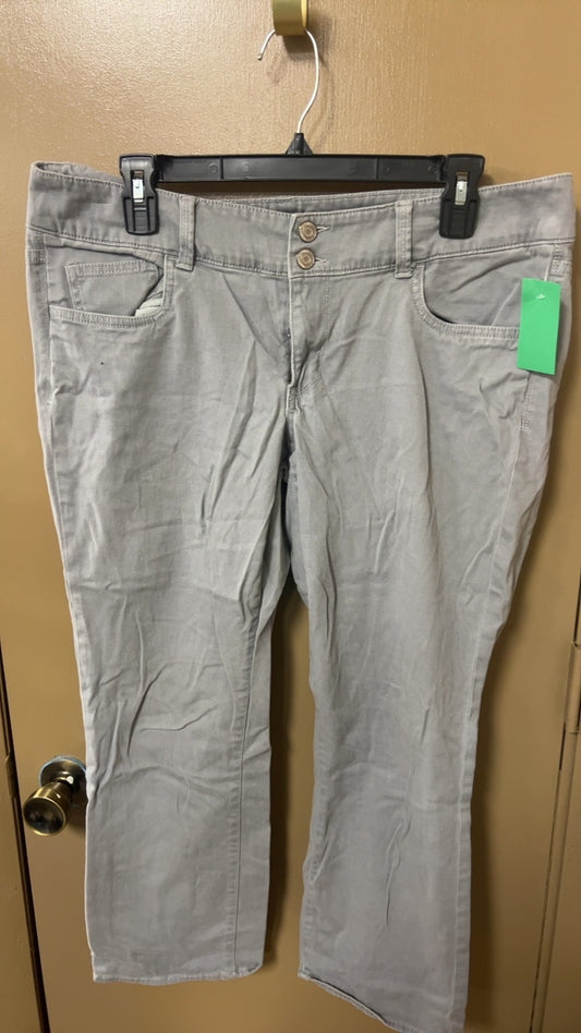 American Eagle Pants 12