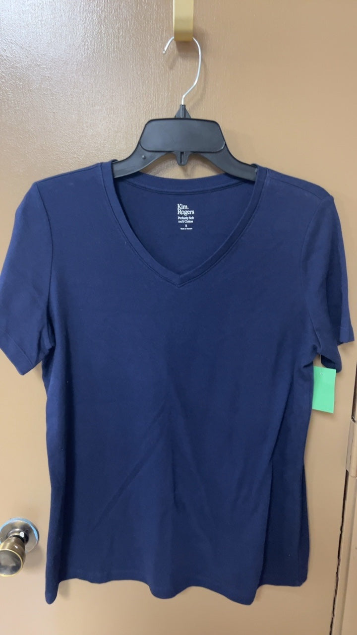 Kim. Rogers T-Shirt Small