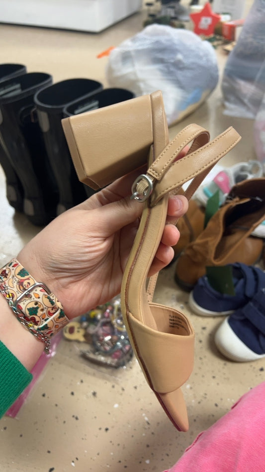 a new day Sandals 7.5