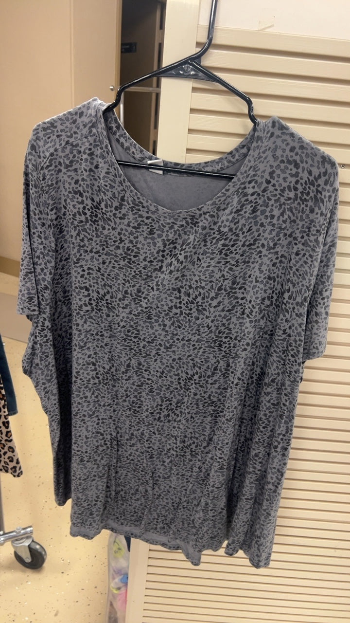 Old Navy T-Shirt 3X