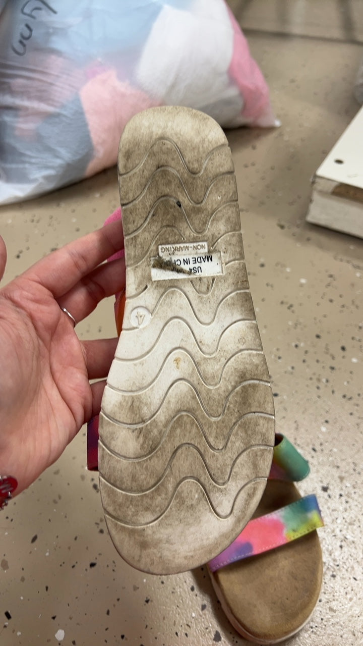 Rainbow Sandals YOUTH 4