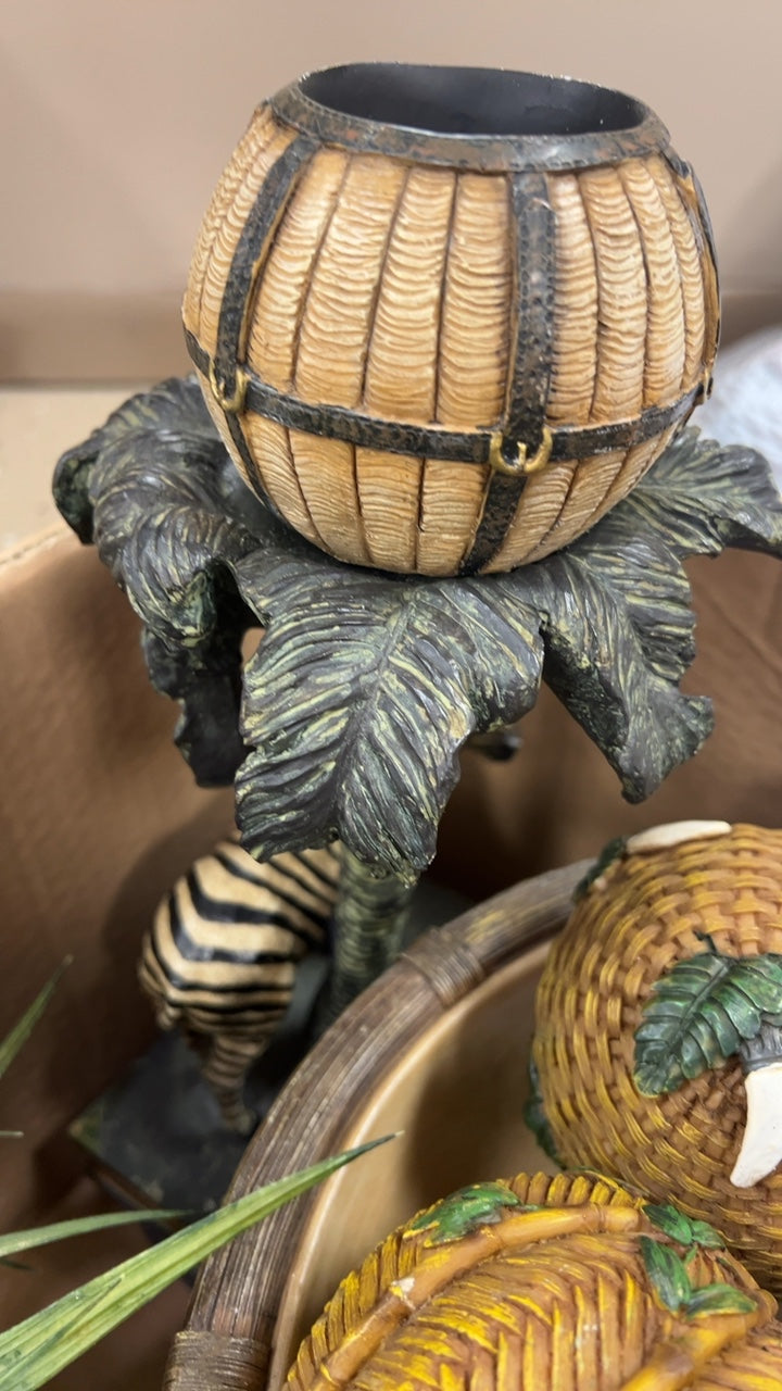 Animal Safari Decorative Figurines