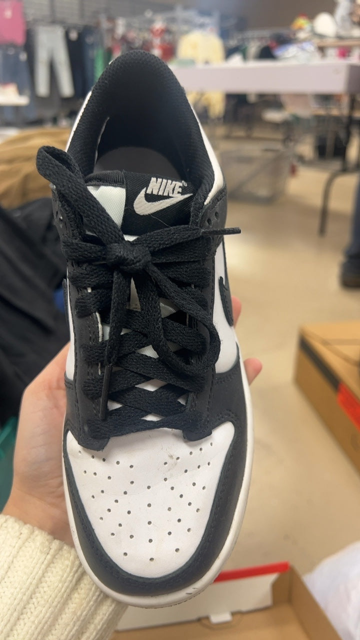 Nike Sneakers Youth 4.5