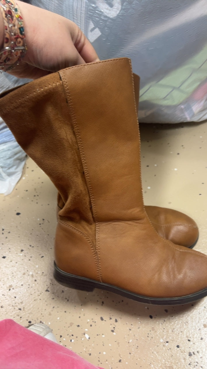 Boots Youth 1