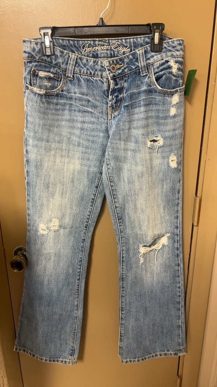 American Eagle Boyfriend  Jeans 8