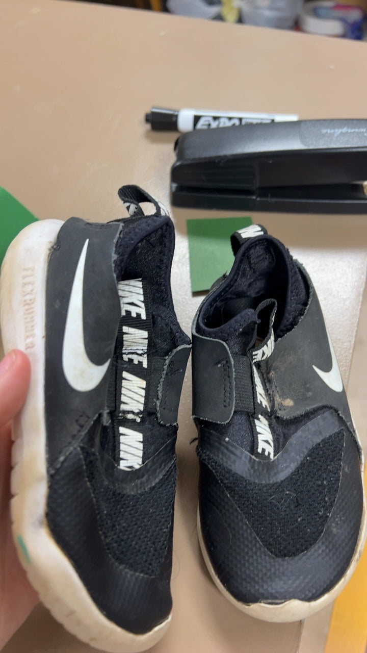 Nike Sneakers Youth 7.5